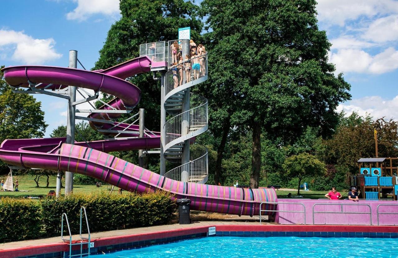 'relax Sea' - Wellness In Zeeland - Private Sauna - Airco - Garden - Outdoor Swimming Pool - Free Wifi, Towels & Bed Linen *