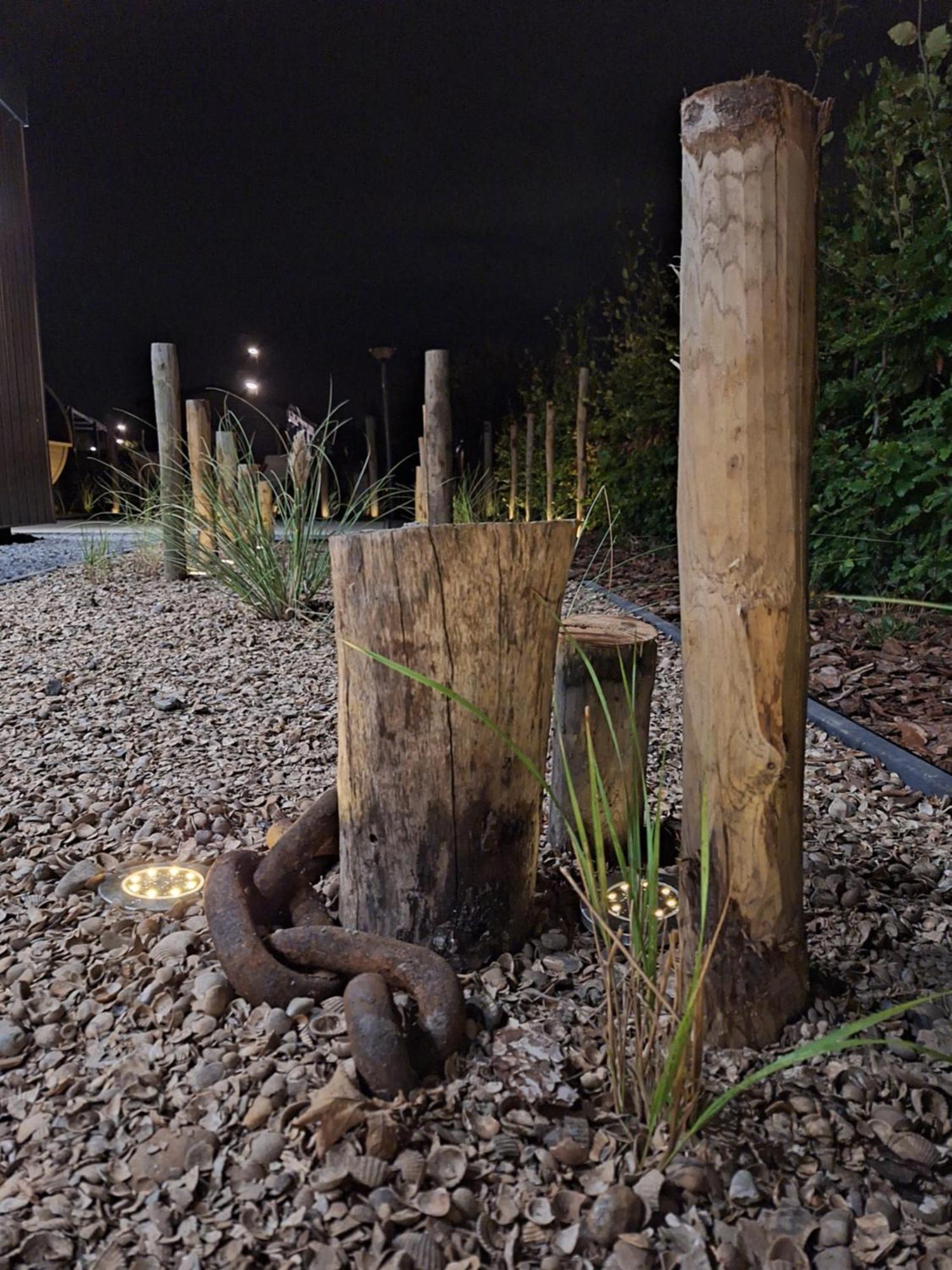 Ferienhaus 'relax Sea' - Wellness In Zeeland - Private Sauna - Airco - Garden - Outdoor Swimming Pool - Free Wifi, Towels & Bed Linen